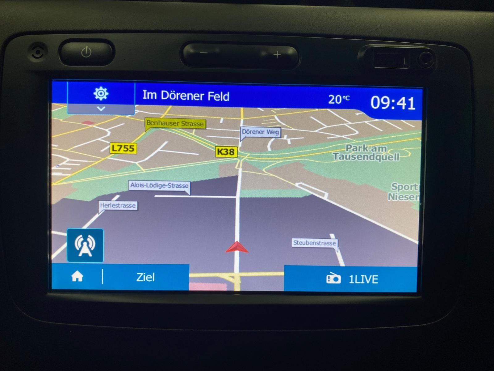 Fahrzeugabbildung Dacia Duster 1.3 TCE Prestige KLIMA+RFK+PDC+NAVI+AHK