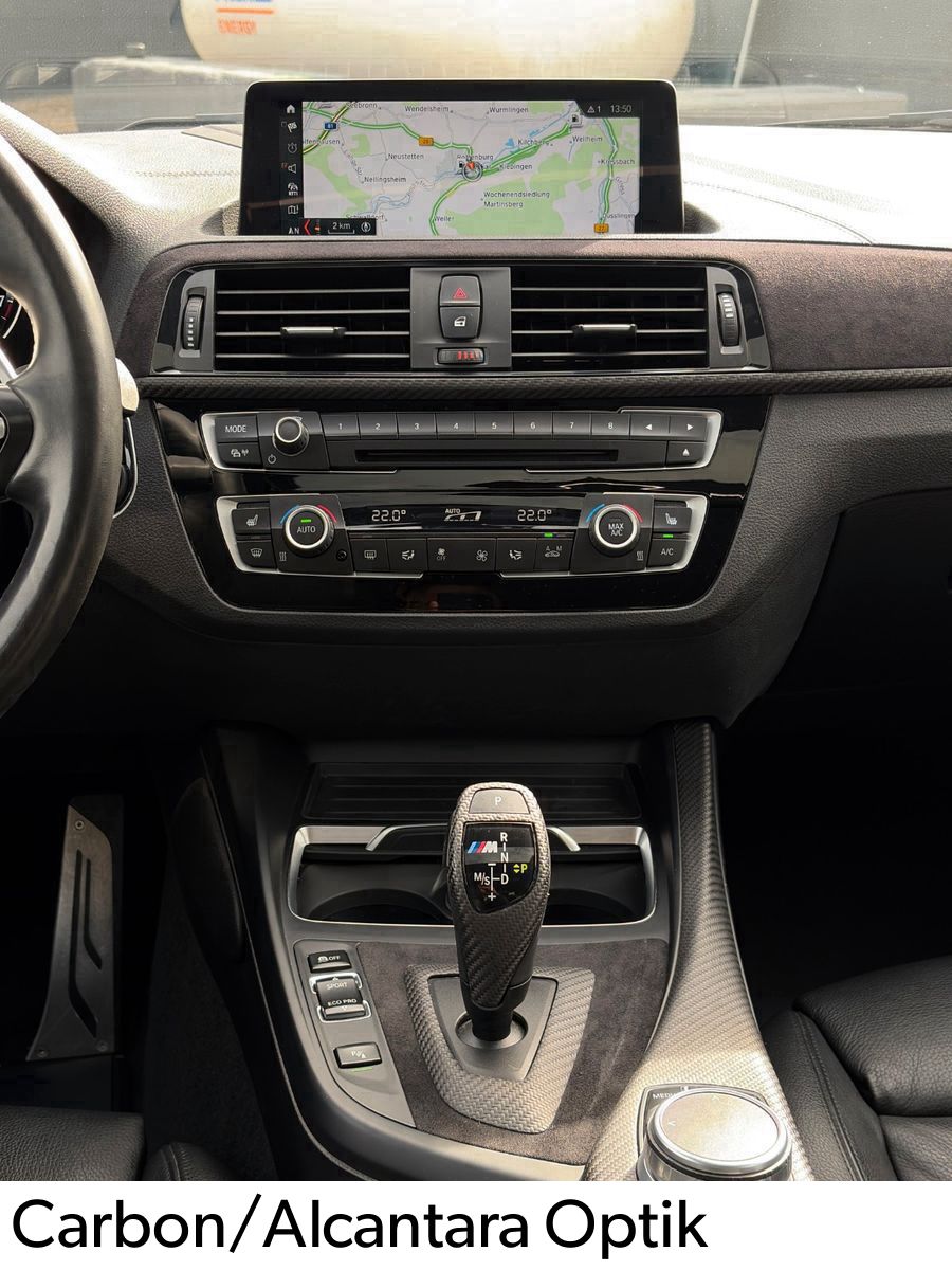 Fahrzeugabbildung BMW M140i xDr. Special Edition Schiebed. H&K LHZ CAM