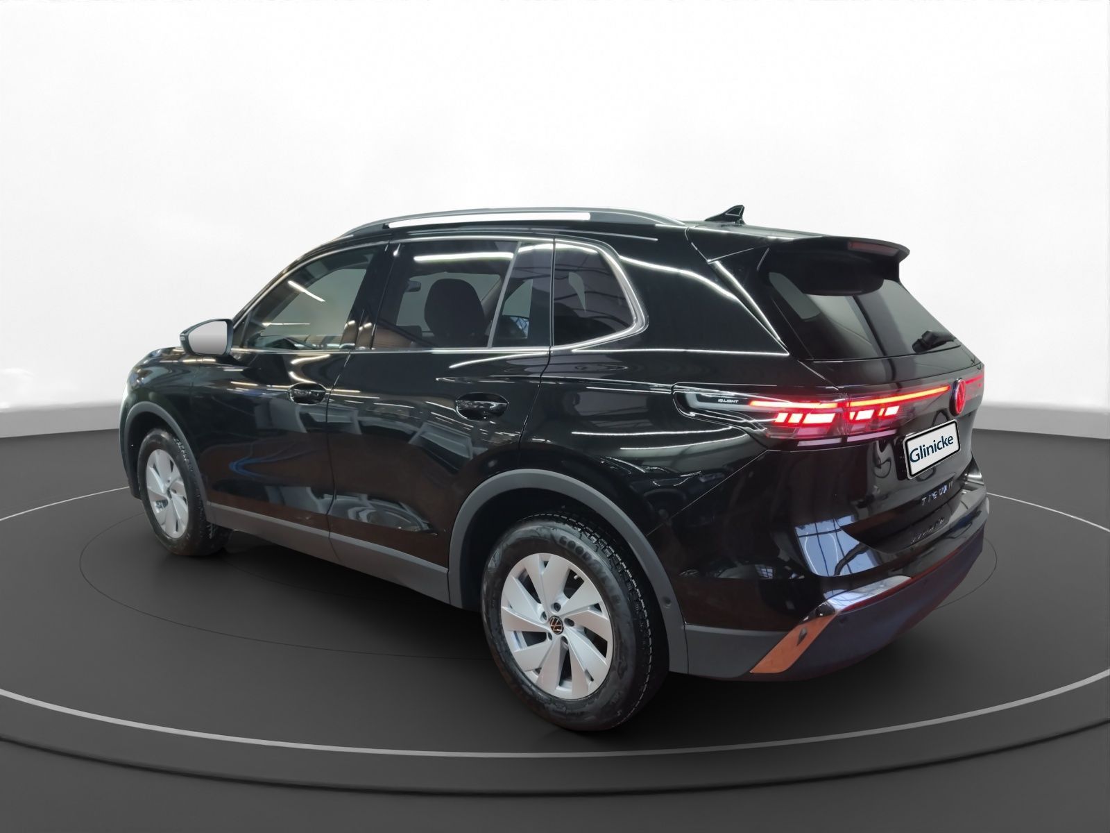 Volkswagen Tiguan - Bild 7