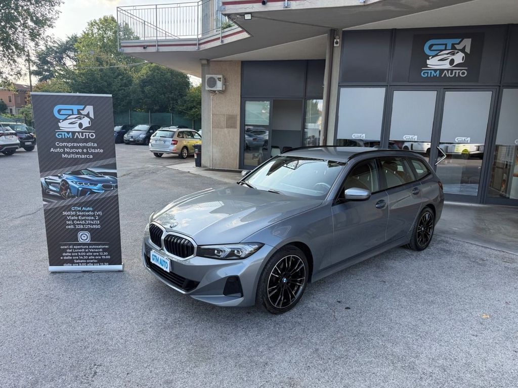 Image of BMW 320