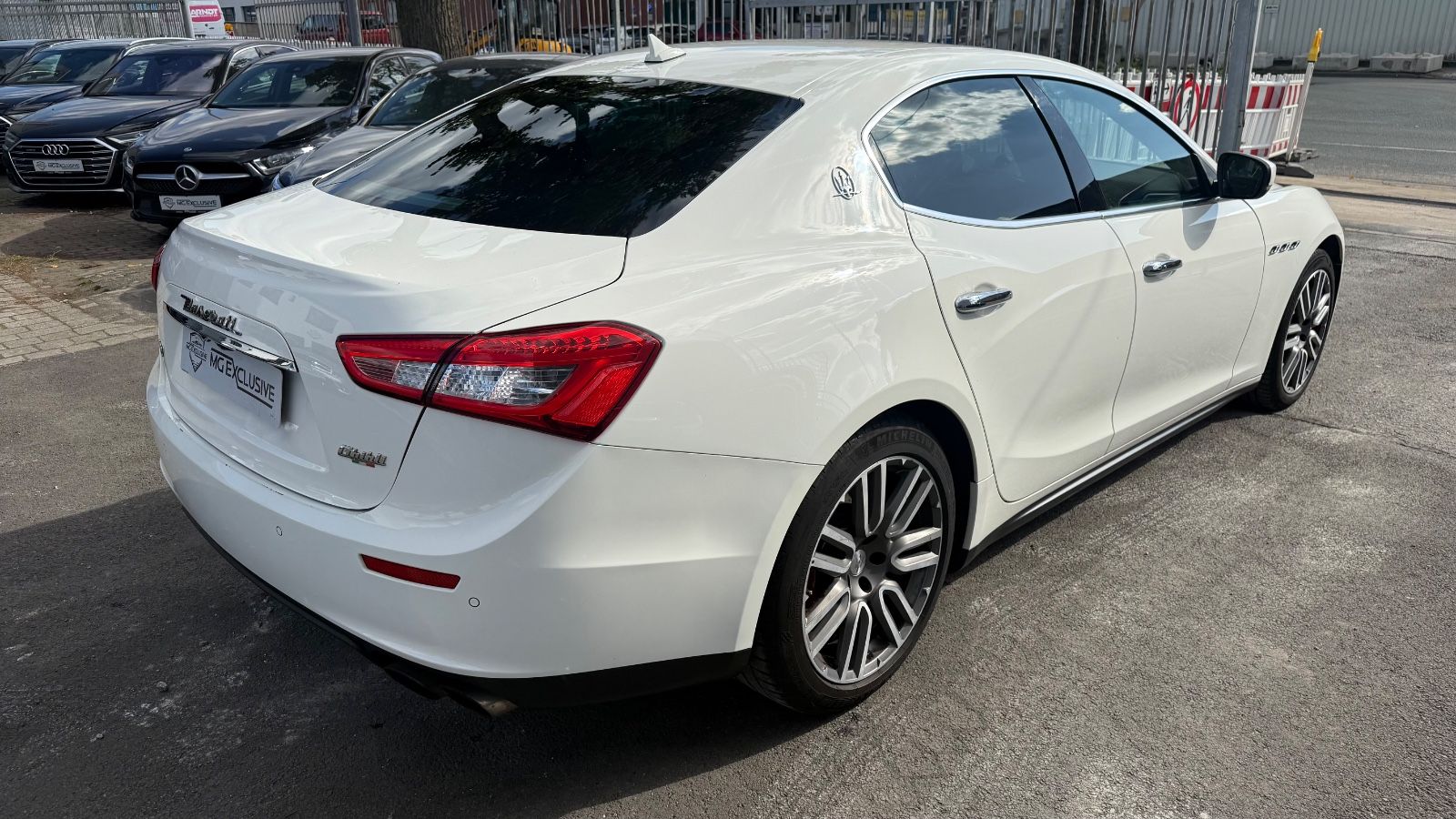 Fahrzeugabbildung Maserati Ghibli S Q4 Facelift