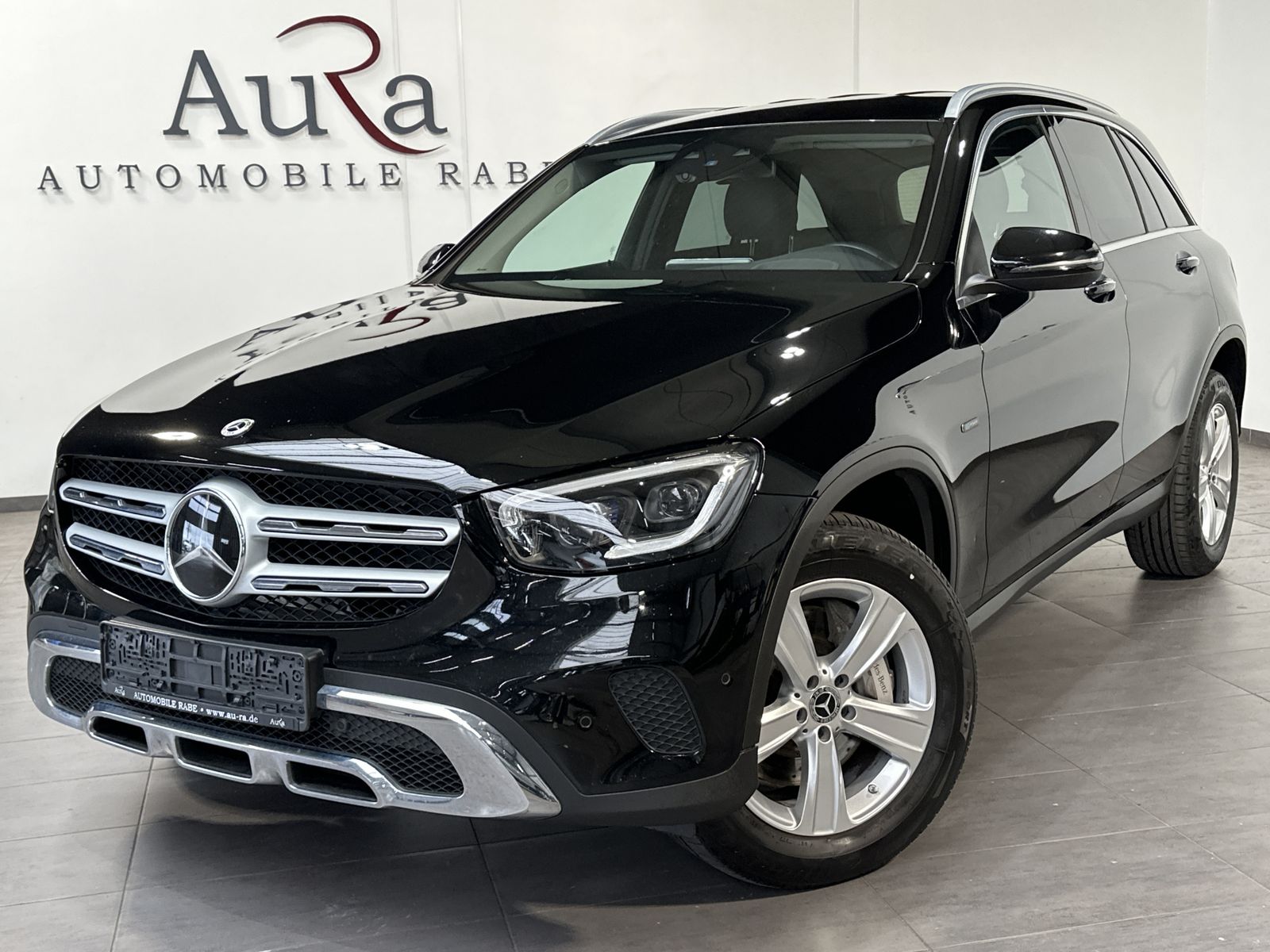 Fahrzeugabbildung Mercedes-Benz GLC 300de 4M Exclusive NAV+LED+KAMERA+CARPLAY+PP