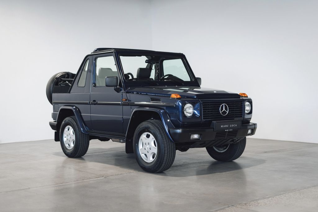 Mercedes-Benz G 320