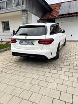 Mercedes-Benz C 300 T AMG-Line, Burmester, Ambiente  - weiße Mercedes-Benz C 300