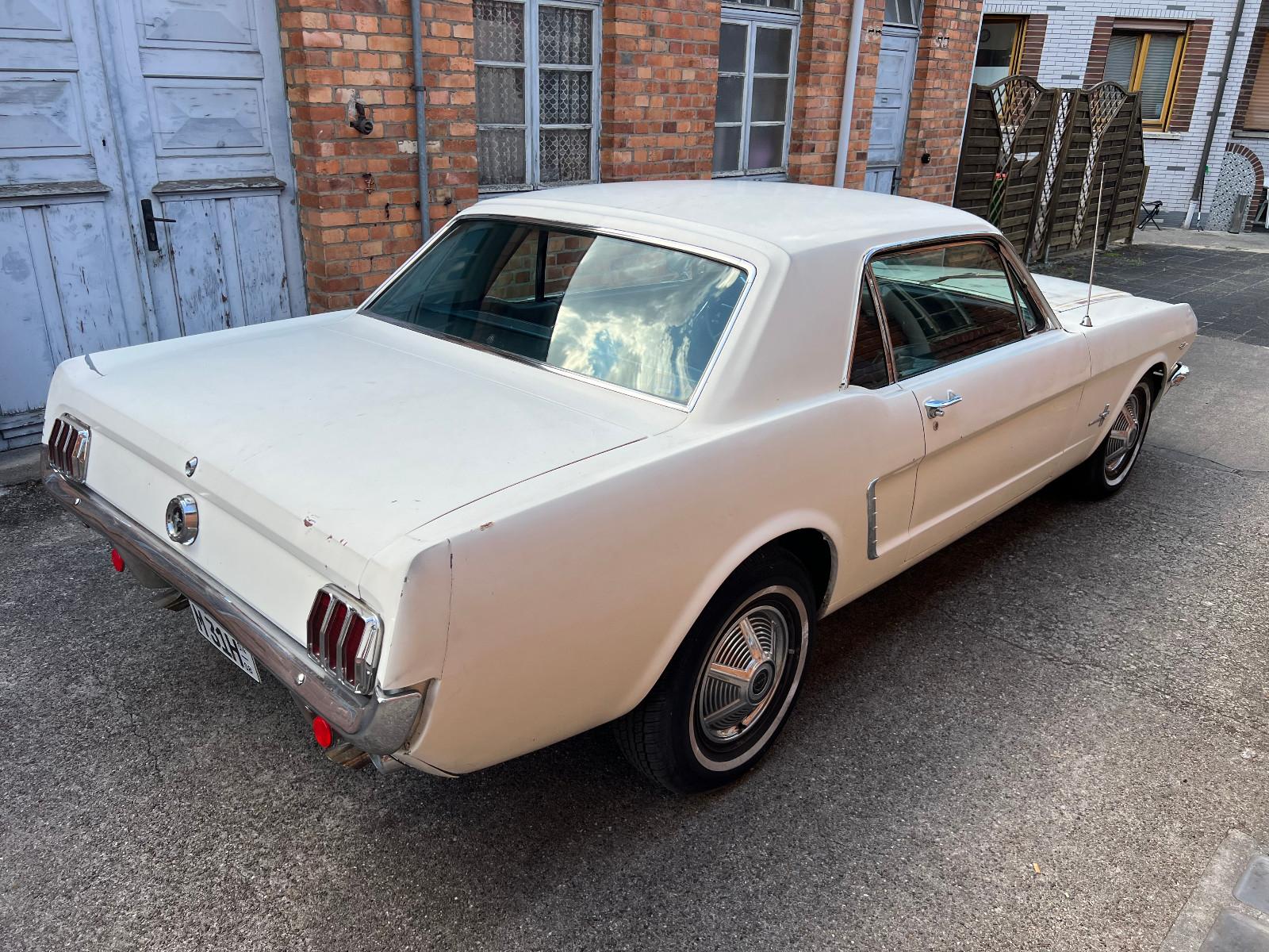 Ford Mustang 1965 / 289 V8