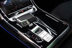 AUDI Q7 55 TFSI PANO*AHK*MATRIX*360*NAVI*ASSIST* AUDI Q7 55 TFSI PANO*AHK*MATRIX*360*NAVI*ASSIST*