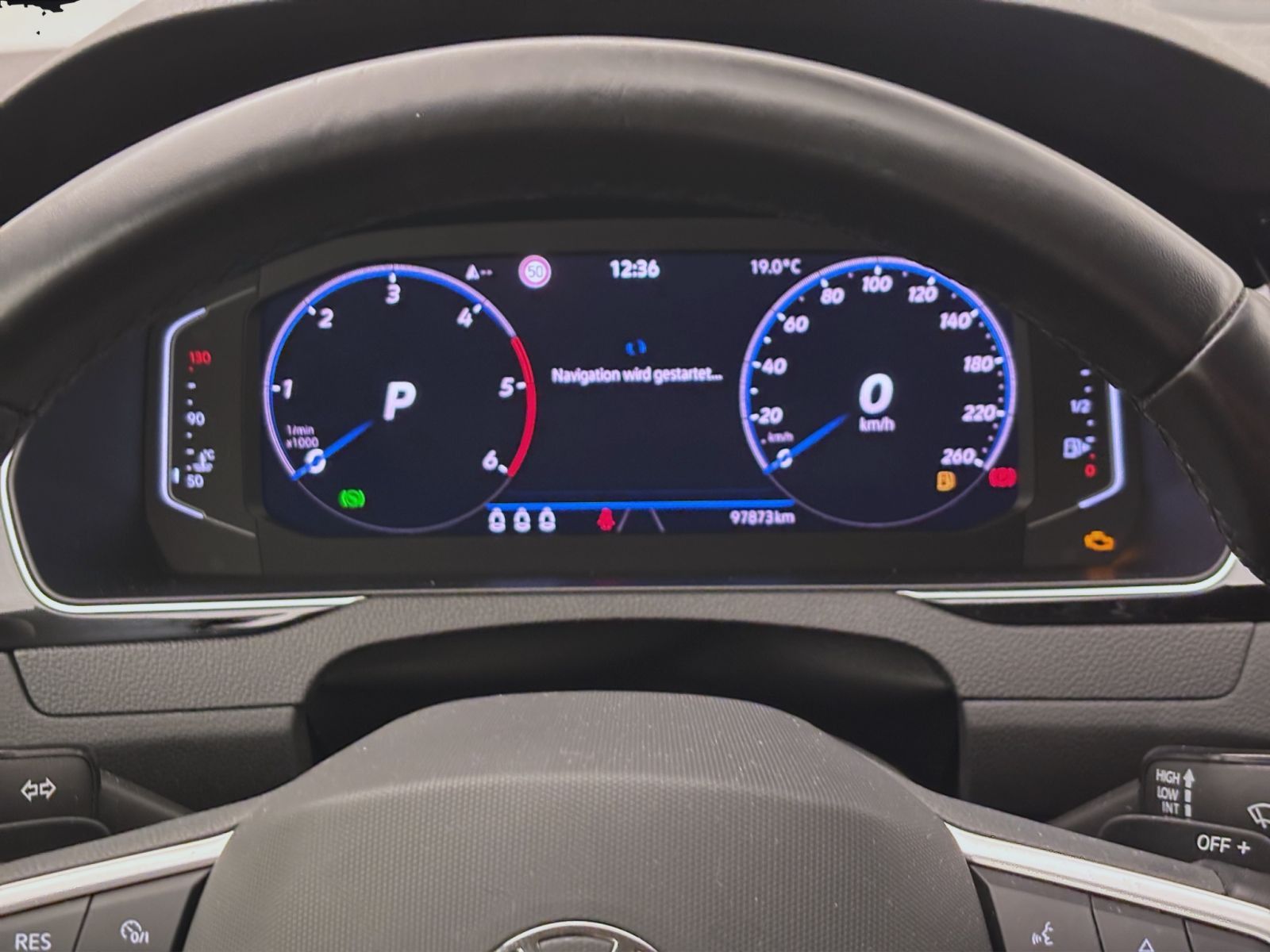 Volkswagen Passat Variant - Bild 13
