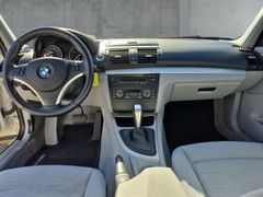 Fahrzeugabbildung 120 i Xenon Klimaautom SD SHZ 1 HAND ERST 43.000
