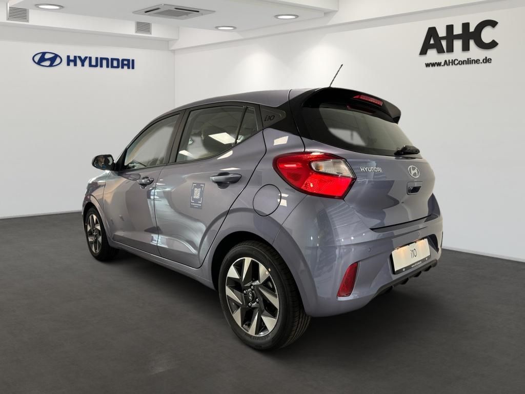 Fahrzeugabbildung Hyundai i10 FL (MJ24) 1.0 Benzin M/T Trend Komfortpaket