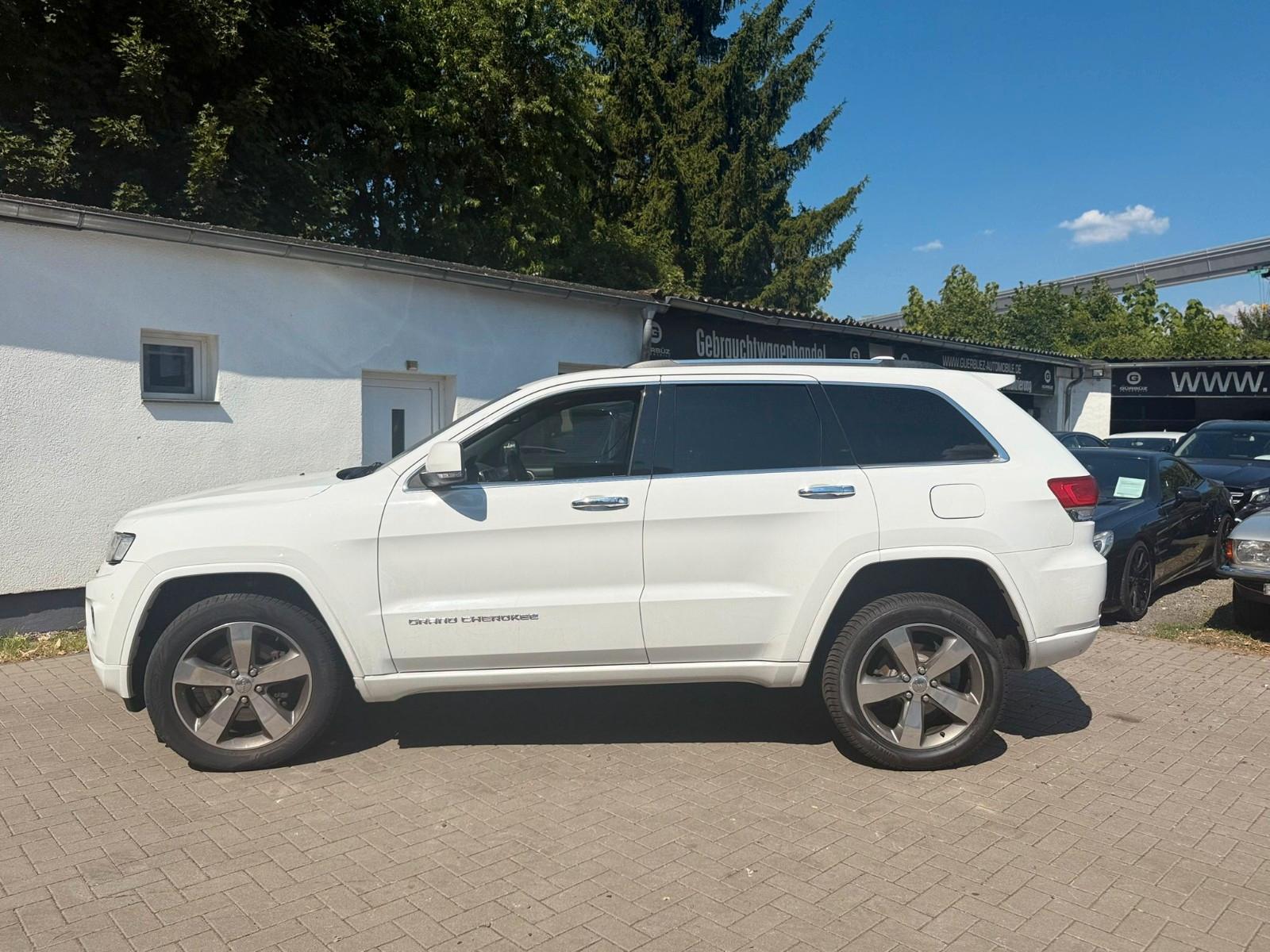 Jeep Grand Cherokee 3.0 CRD Overland MOTORSCHADEN