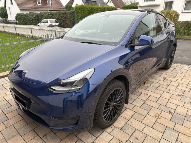 Tesla Model Y SR Hinterradantrieb RWD