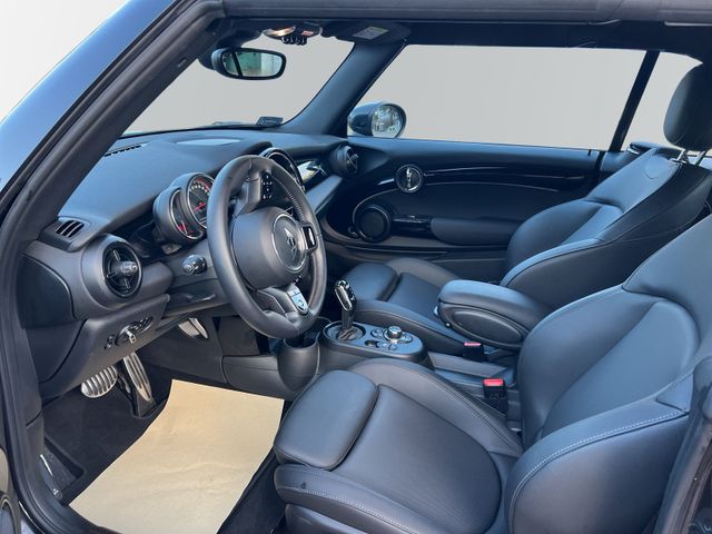 MINI John Cooper Works Cabrio – Bild 8