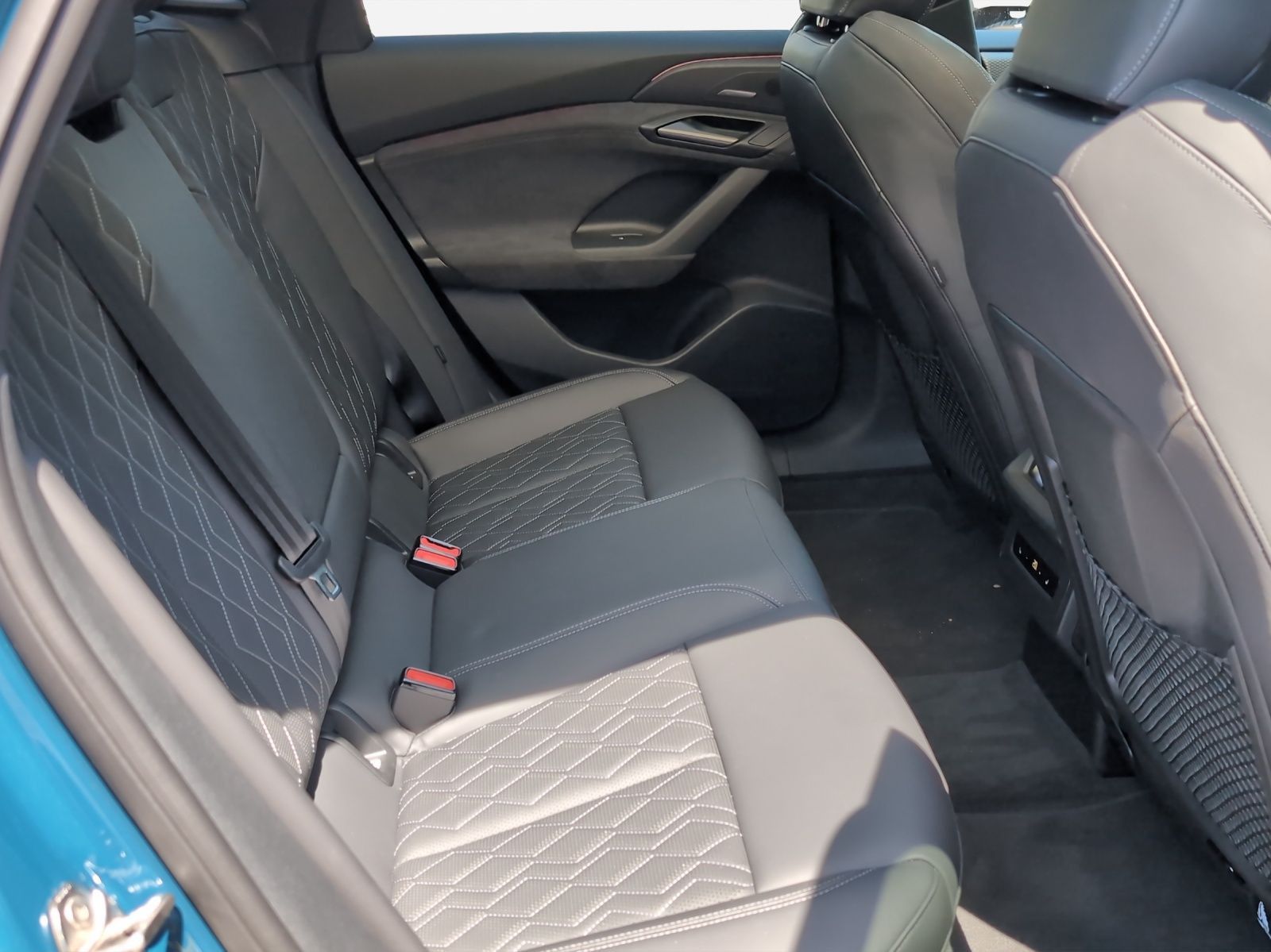 Audi S6 e-tron - Bild 17
