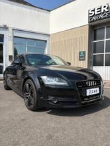Audi TT Coupé 3.2 V6 quattro - Audi TT: V6