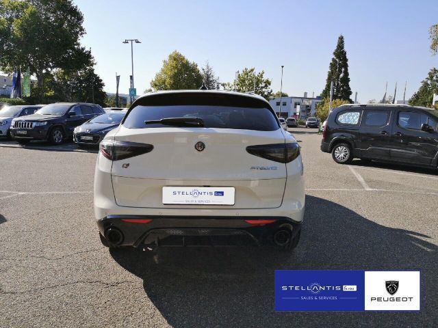 Alfa Romeo Stelvio - Bild 3