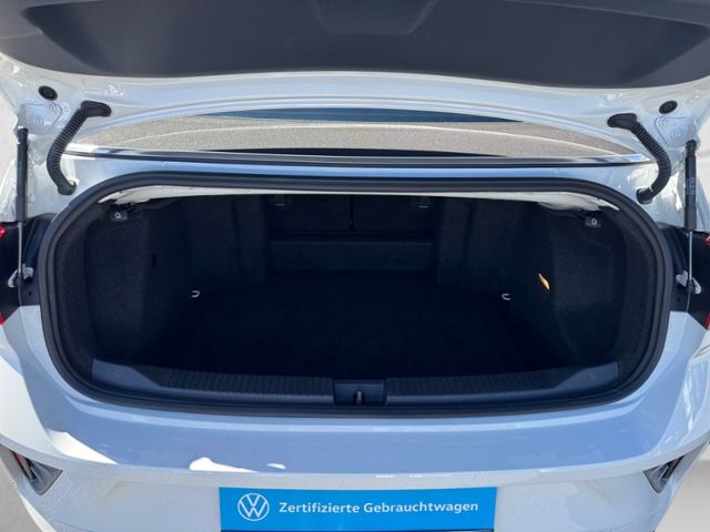 Fahrzeugabbildung Volkswagen T-Roc Cabriolet R-Line 1.5 TSI DSG Klima LED Nav