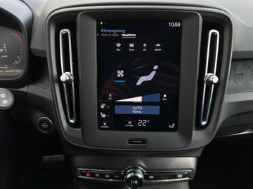 Volvo XC40 - 8