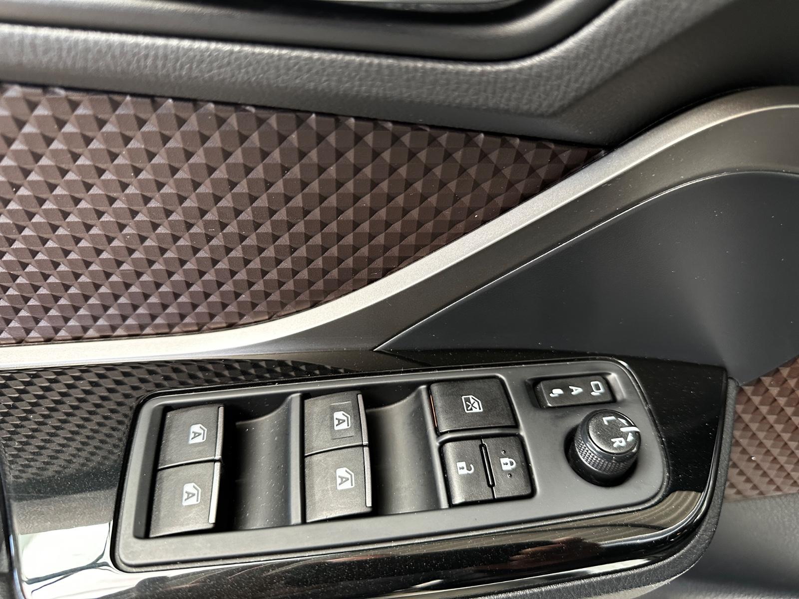 Toyota C-HR Hybrid Lounge,AHK,LED,KAMERA,SCHECKHEFT,