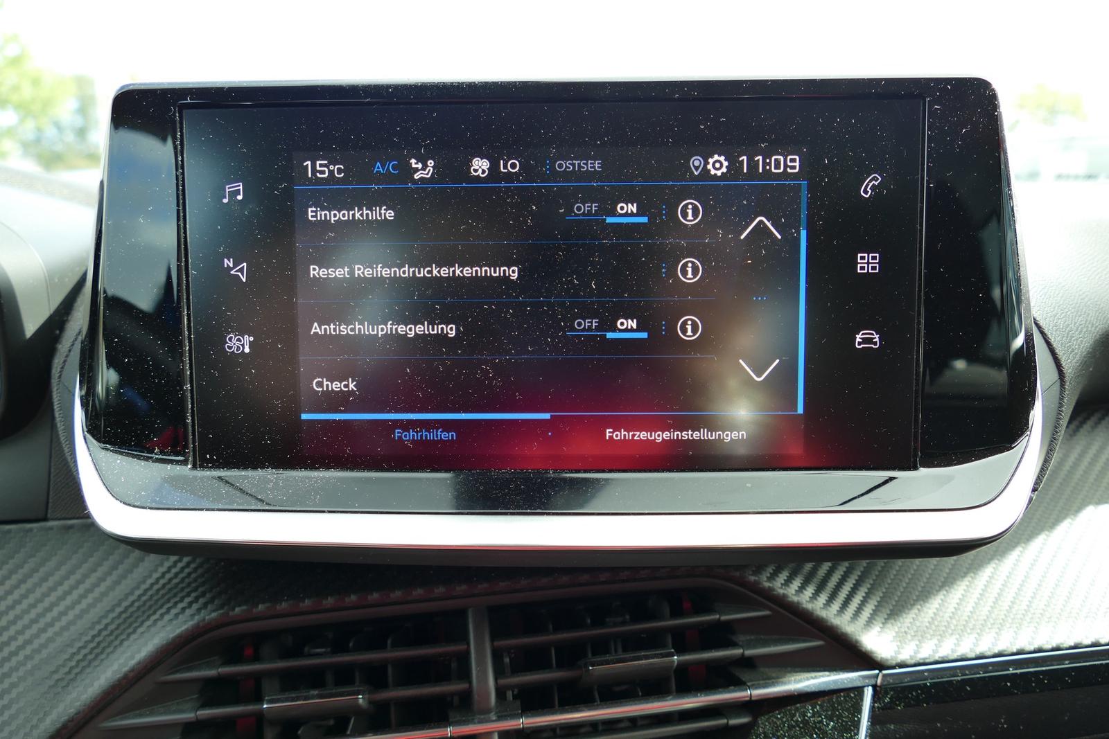 Peugeot 2008 1.2 Android Apple Tempomat Sitzheizung PDC, миниатюра 16