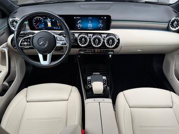 صورة مصغرة 17 لـ 2019 Mercedes-BENZ A 220