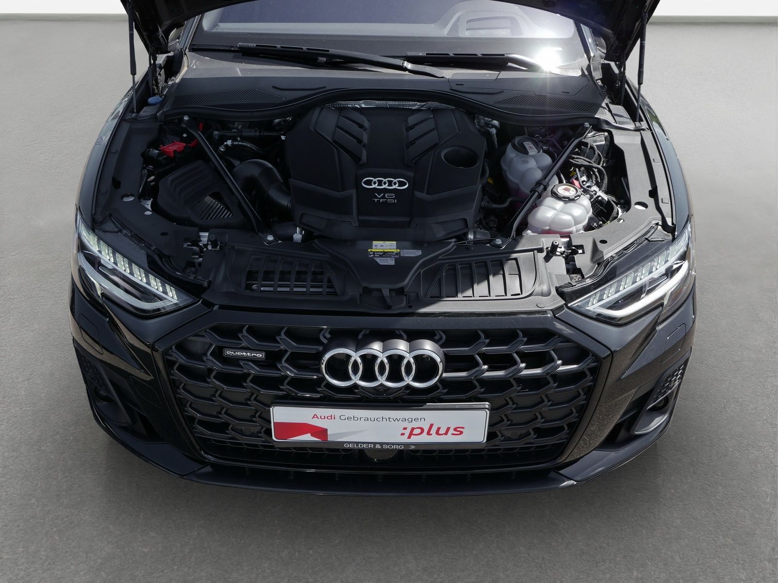Audi A8 - Bild 19