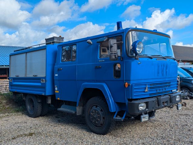 Magirus Deutz FM 130 D9 4x4 *WOHNMOBIL*