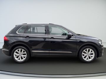 Volkswagen Tiguan - 4