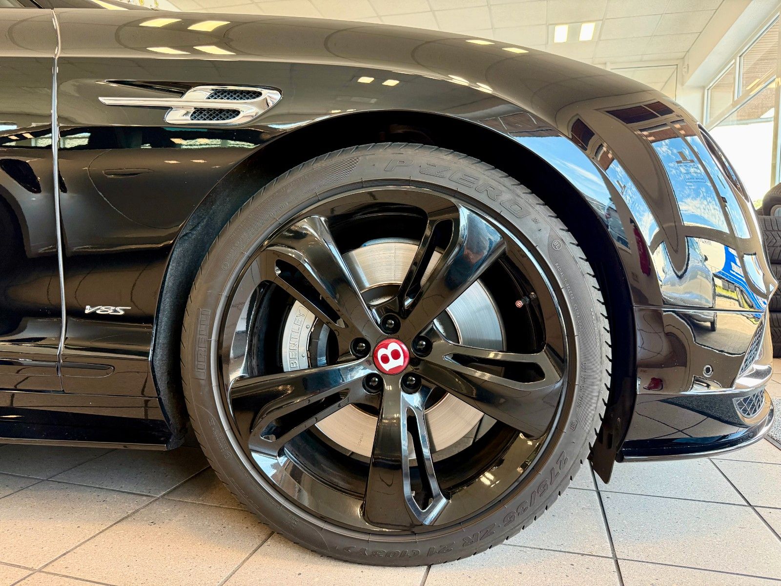 Fahrzeugabbildung Bentley Continental GT V8 S Black Edition Mulliner 1of25