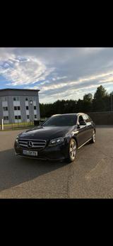 Mercedes-Benz E 220 d T Autom. - - Mercedes-Benz E 220: Taxi