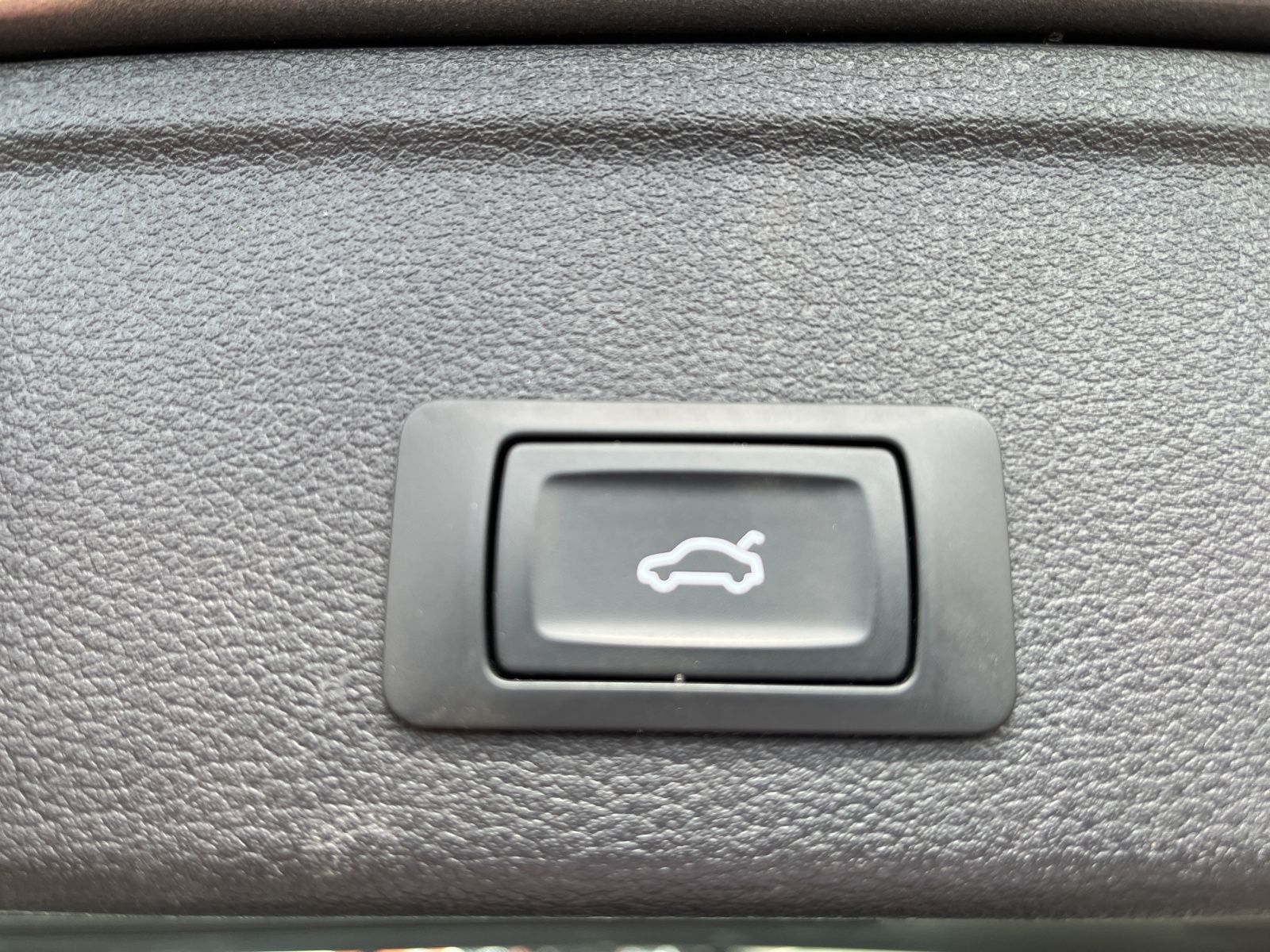 Audi A4 - Bild 17
