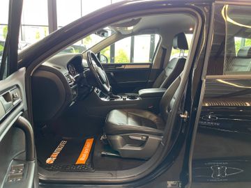 Volkswagen Touareg V6 TDI BMT DSG *NAVI*XENON*LEDER*DAB*