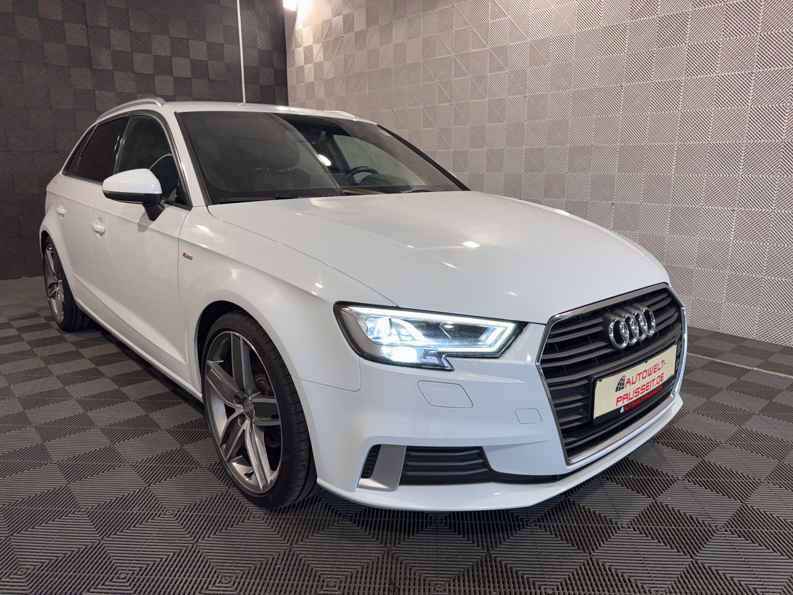 Gebrauchtwagen Audi A3 A3 SB*S-LINE+*TEMPO-MATRIC-LED-KLIMA-NAVI MMI-18 in Horb am Neckar