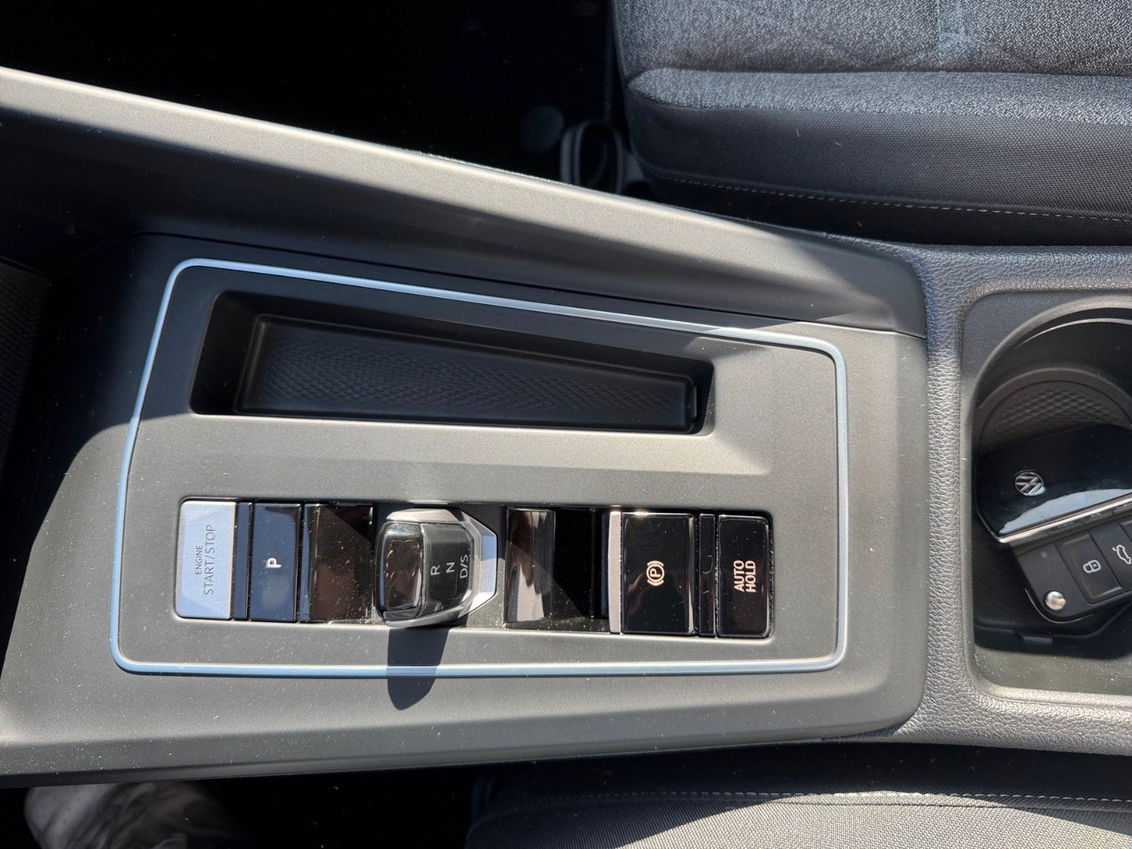 Fahrzeugabbildung Volkswagen Golf VIII Life MOVE 2.0 TDI *LED*KAMERA*ACC*AHK*