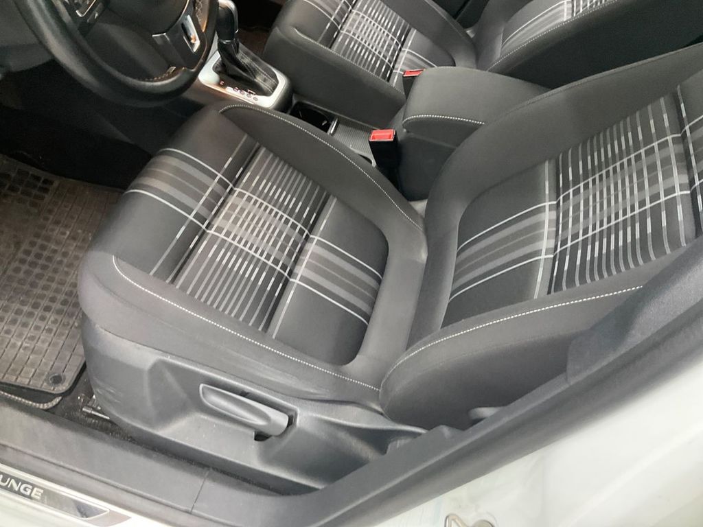 1.4 TSI DSG Bi-Xenon AHK KAMERA SHZ Tempo