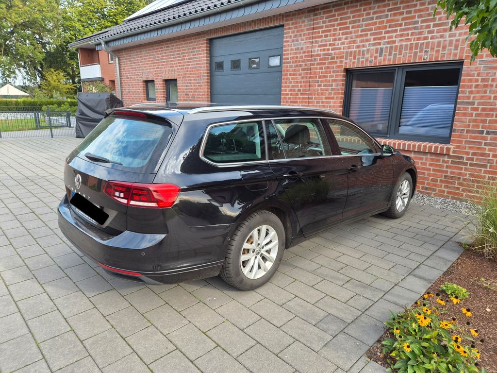 Image of Volkswagen Passat Variant