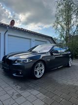 BMW 530d AHK-M-Paket-KaylessGo-SoftClose-Head-Up H&K