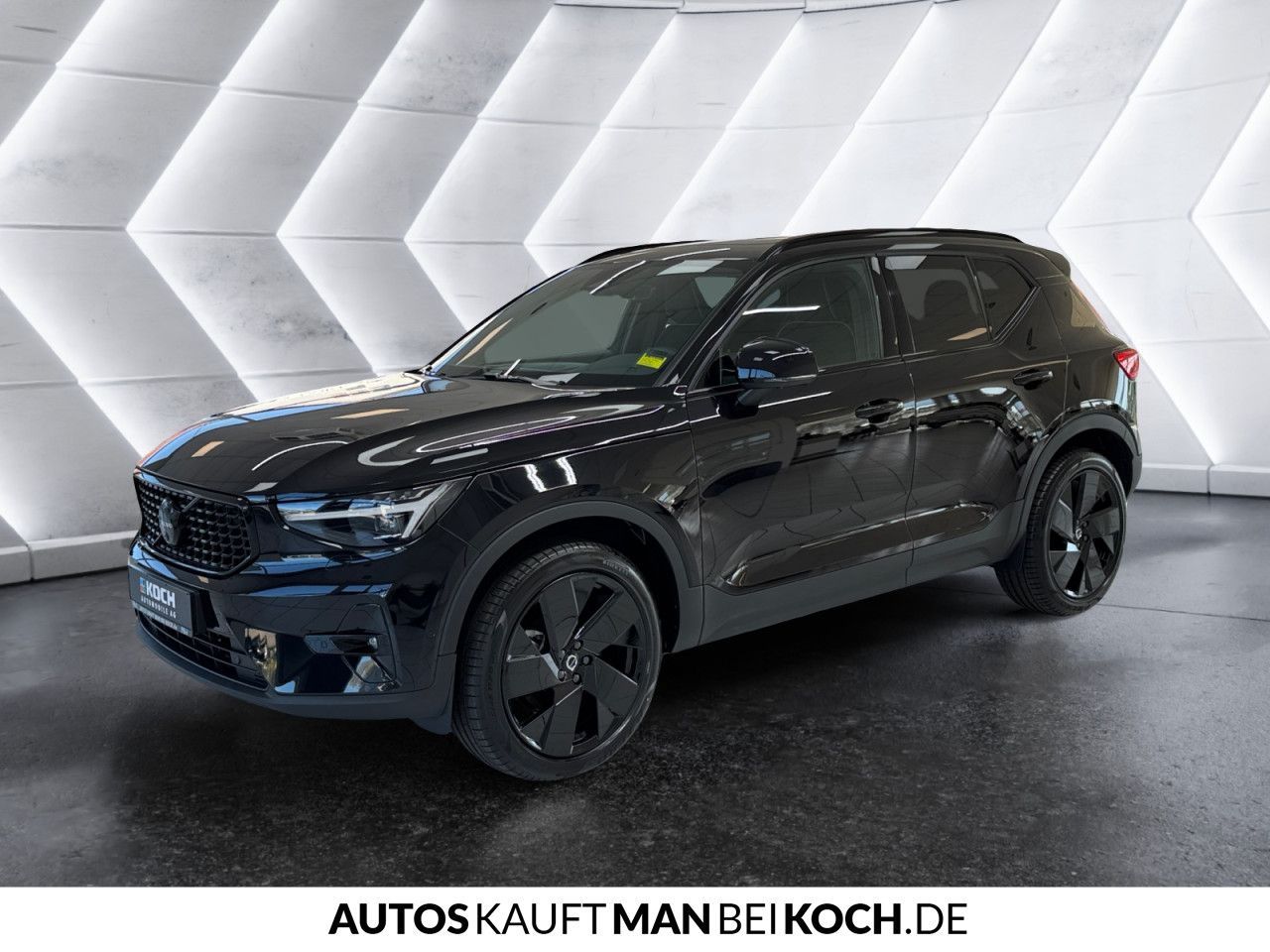 Volvo XC40 B4B Ultra Black Ed. 360° H&K PANO ACC BLIS imagem 3