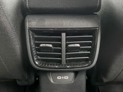 SKODA Fabia Selection PDC RFK CarPlay 5Jahre Garantie*