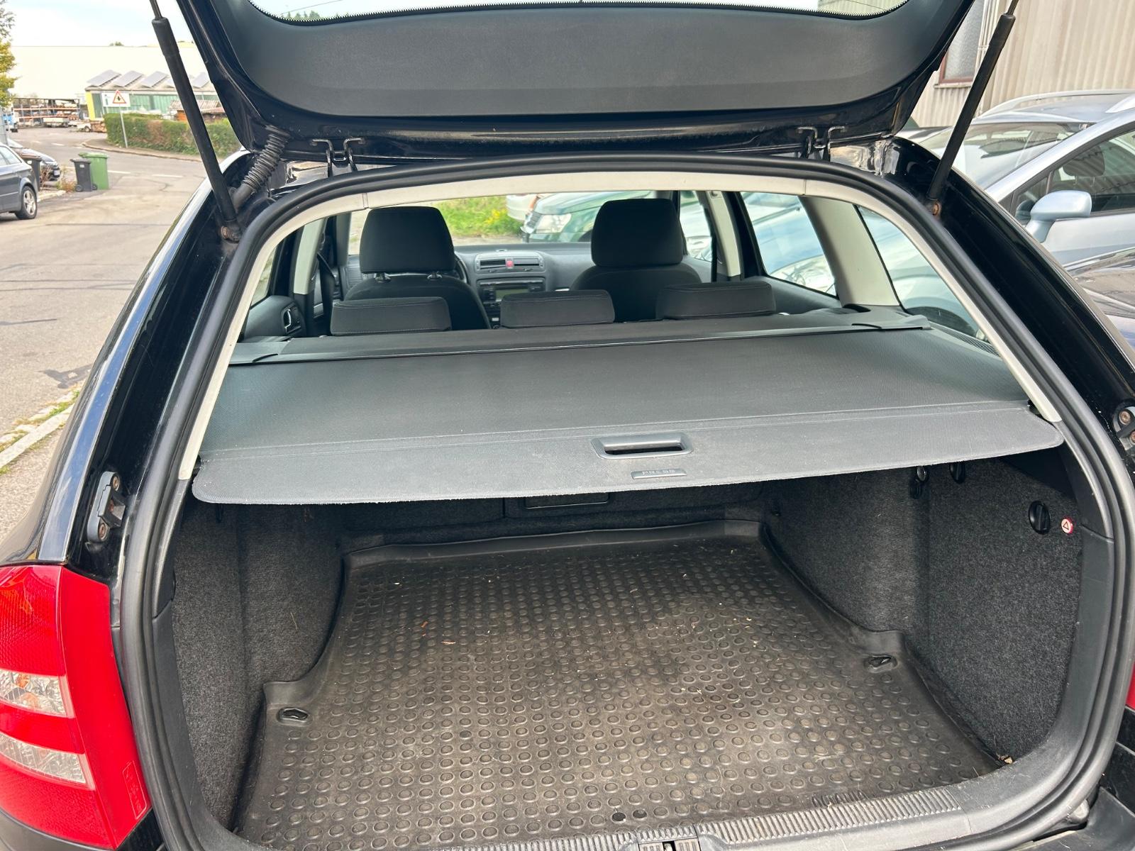 Skoda Octavia 2006 — photo 11
