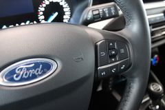 Fahrzeugabbildung Ford Focus 1.0 EB Cool & Connect NAVI + WinterPaket