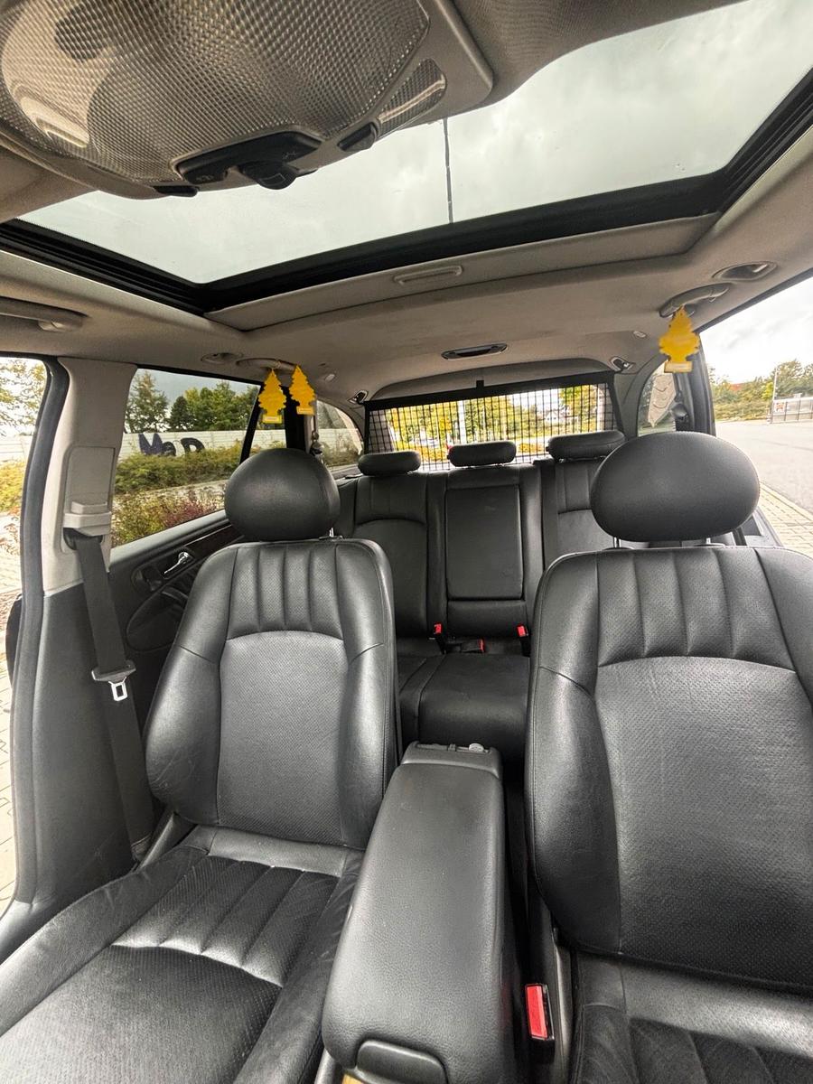 Mercedes-Benz C320 2005 — photo 8