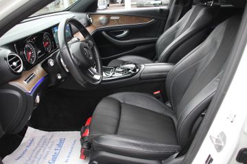 Mercedes E 200 - 11