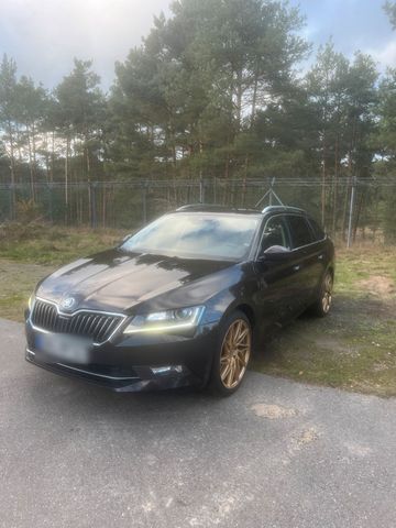 Skoda Superb  2.0TDI