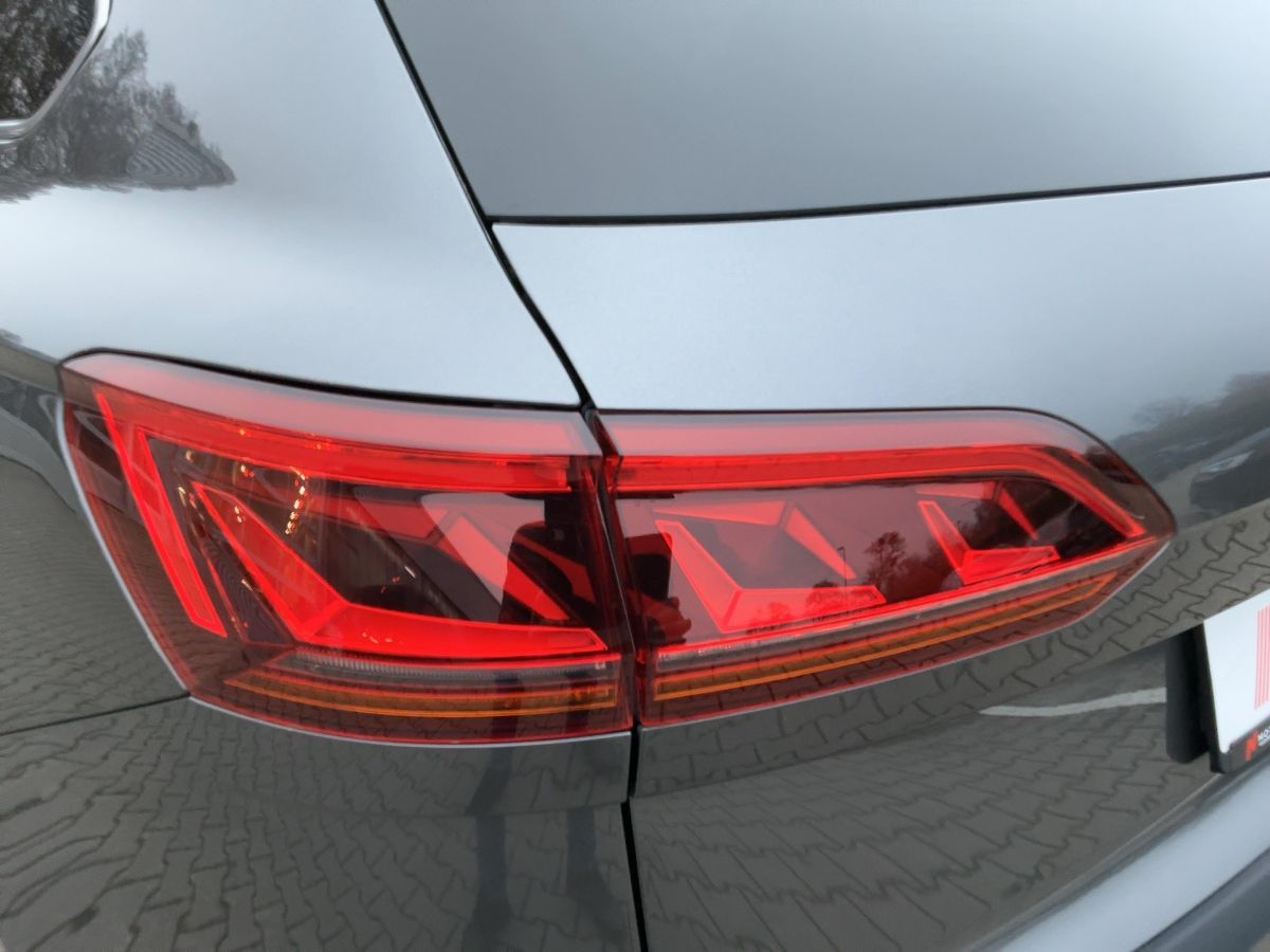 Volkswagen Touareg - Bild 17