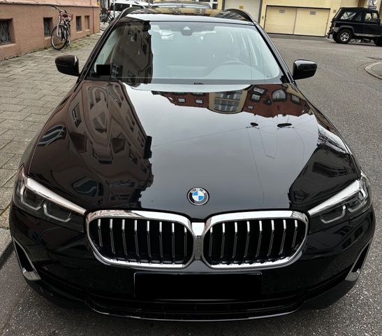 BMW 520 Baureihe 5 Touring 520 d xDrive Luxury Line