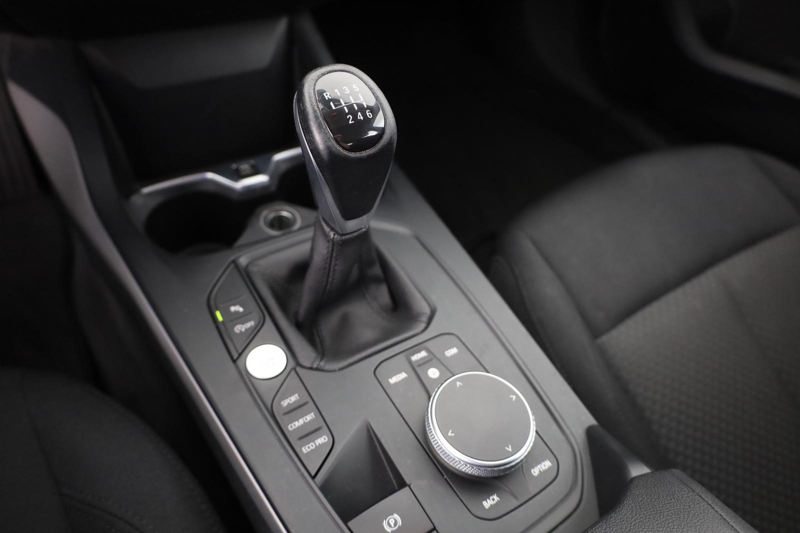 BMW 118 i Advantage Navi PDC Klimaaut. Tempomat DAB, миниатюра 16