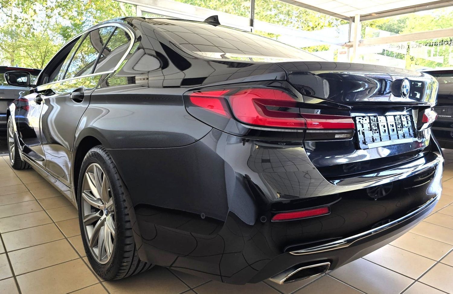 BMW 530 d Luxury Line Laser HUD Kamera AHK Memory ha foto 4