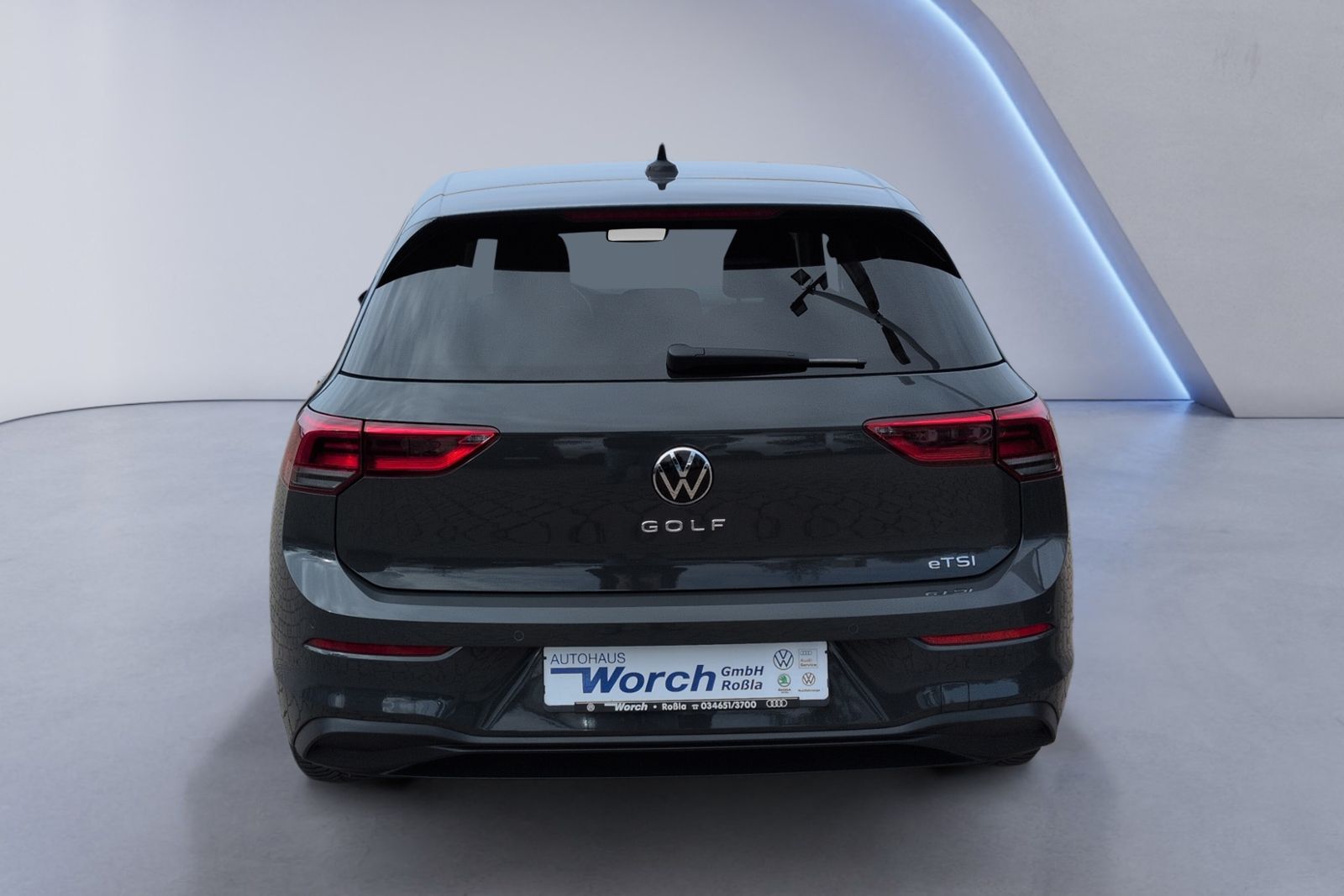 Golf VIII 1.0 eTSI DSG Life LED+ACC+APP+NAVI