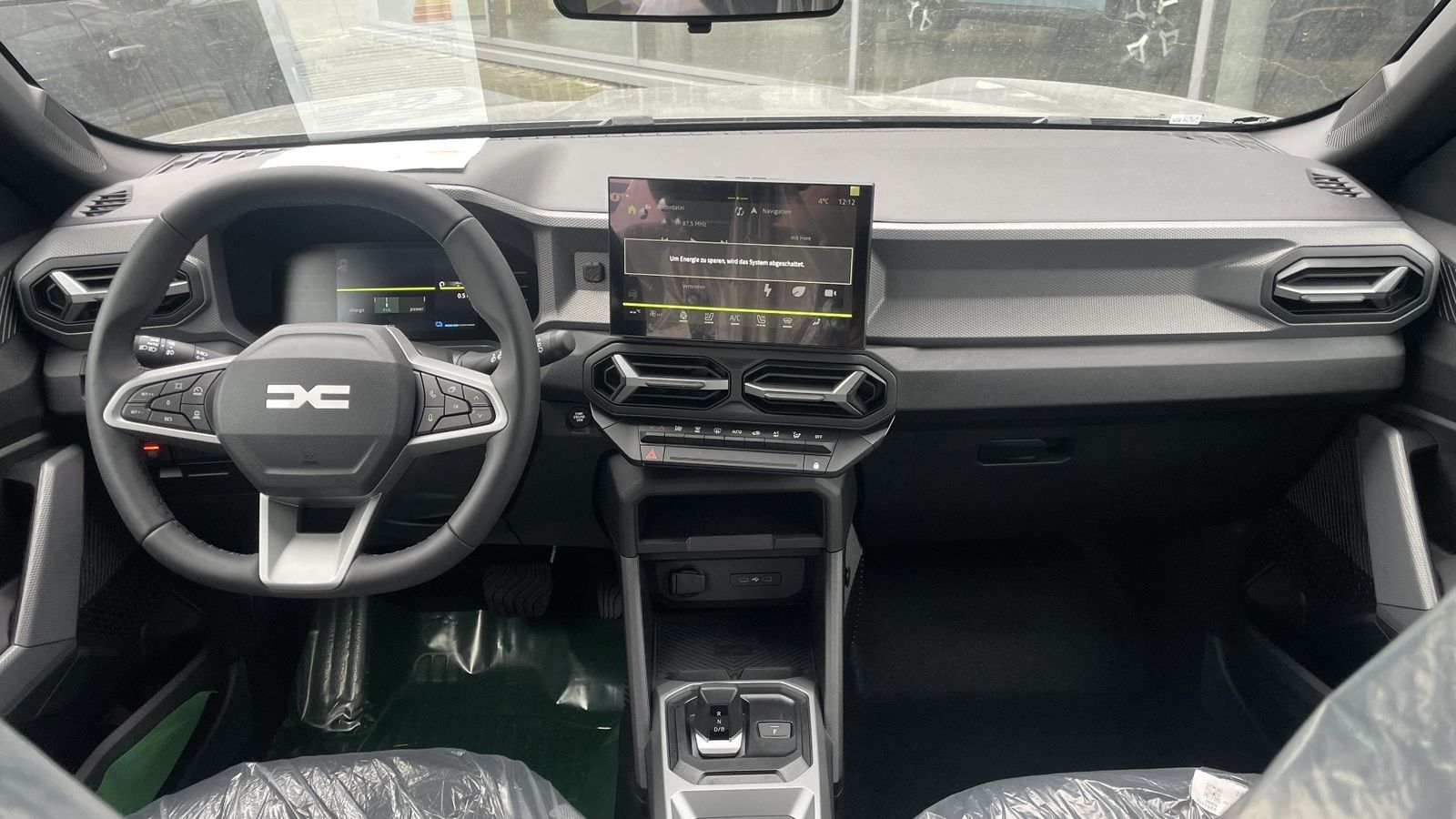 Fahrzeugabbildung Dacia Duster Journey Hybrid 155 Modell 2026