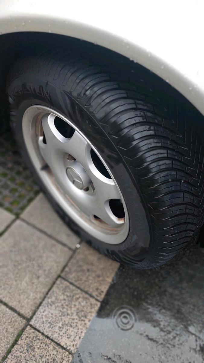 Mercedes-Benz 220 2004 — photo 5